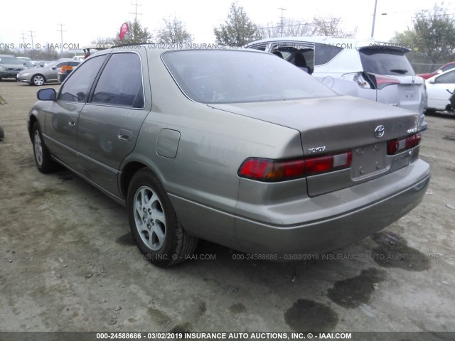 JT2BF22K0X0197336 - 1999 TOYOTA CAMRY LE/XLE 米色 照片 3