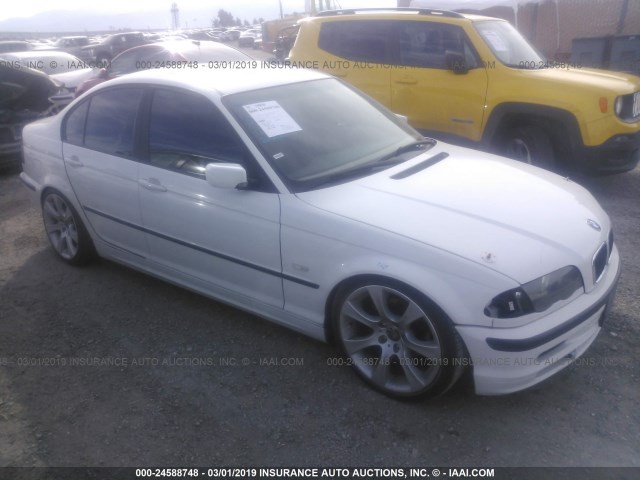 WBAAM334XYFP73055 - 2000 BMW 323 I თეთრი ფოტო 1