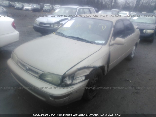 1NXBB02E8VZ600286 - 1997 TOYOTA COROLLA DX GOLD photo 2