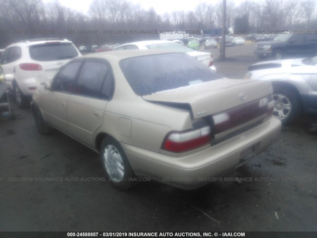 1NXBB02E8VZ600286 - 1997 TOYOTA COROLLA DX GOLD photo 3