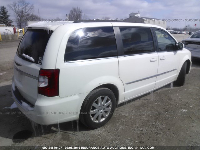 2C4RC1BG5DR707069 - 2013 CHRYSLER TOWN & COUNTRY TOURING WHITE photo 4