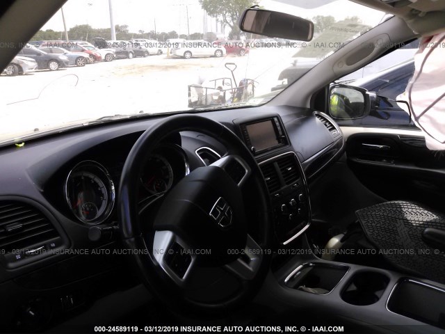 2C4RDGCGXDR717742 - 2013 DODGE GRAND CARAVAN SXT 灰色 照片 5