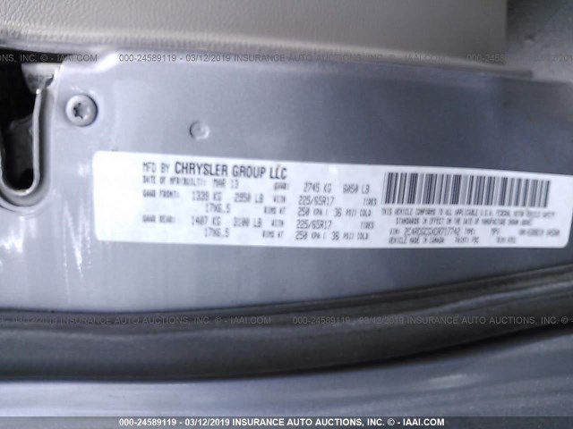 2C4RDGCGXDR717742 - 2013 DODGE GRAND CARAVAN SXT 灰色 照片 9
