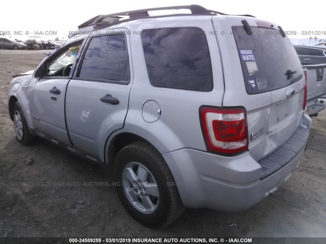 1FMCU93118KB98500 - 2008 FORD ESCAPE XLT SILVER photo 3