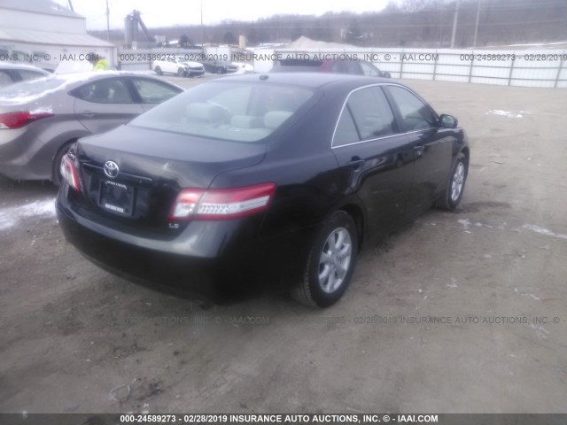 4T4BF3EK4BR158244 - 2011 TOYOTA CAMRY SE/LE/XLE BLACK photo 4