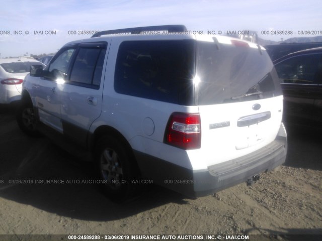 1FMFU16597LA43327 - 2007 FORD EXPEDITION XLT WHITE photo 3