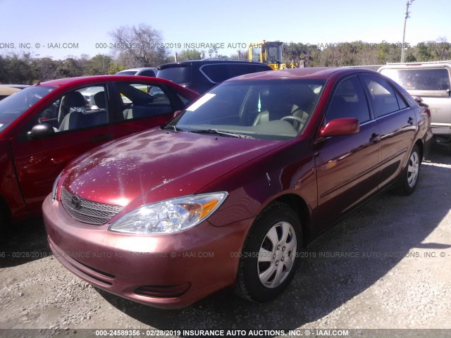 4T1BE32K32U063434 - 2002 TOYOTA CAMRY LE/XLE/SE RED photo 2