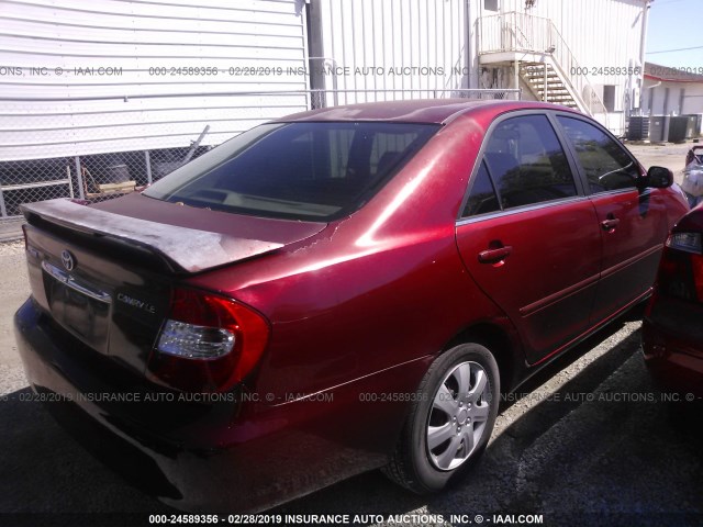 4T1BE32K32U063434 - 2002 TOYOTA CAMRY LE/XLE/SE RED photo 4