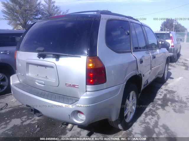 1GKDT13S072151029 - 2007 GMC ENVOY SILVER photo 4