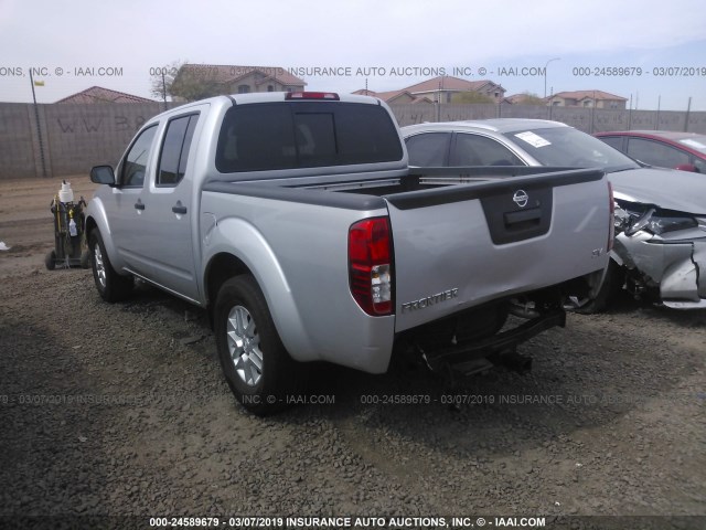 1N6AD0ER4GN775654 - 2016 NISSAN FRONTIER S/SV/SL/PRO-4X SILVER photo 3