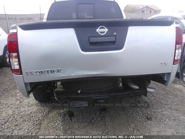 1N6AD0ER4GN775654 - 2016 NISSAN FRONTIER S/SV/SL/PRO-4X SILVER photo 6