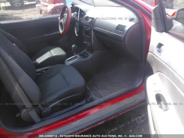 1G2AL15F377122730 - 2007 PONTIAC G5 RED photo 5