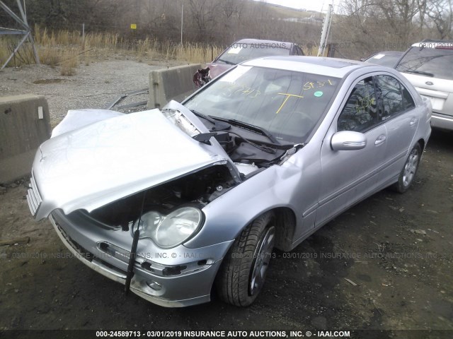 WDBRF81J15F718896 - 2005 MERCEDES-BENZ C 240 4MATIC GRAY photo 2