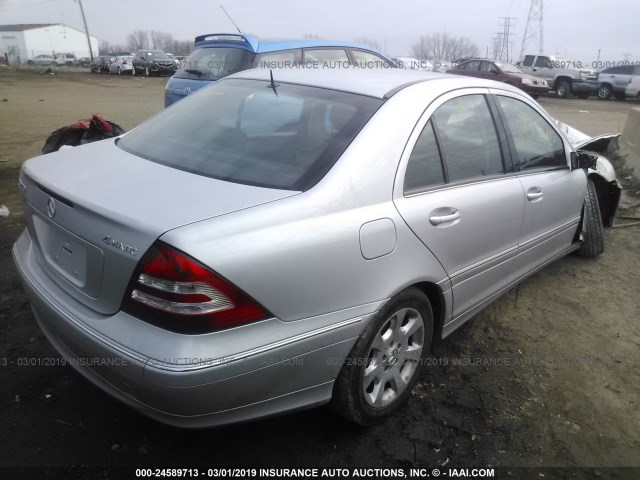 WDBRF81J15F718896 - 2005 MERCEDES-BENZ C 240 4MATIC GRAY photo 4