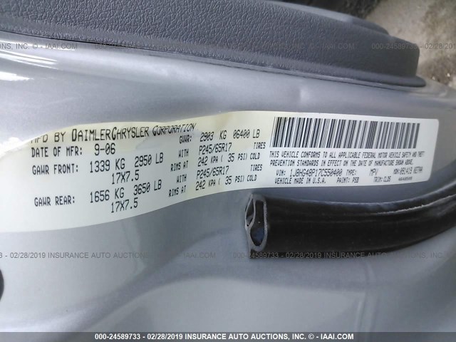 1J8HG48P17C550400 - 2007 JEEP COMMANDER SILVER photo 9