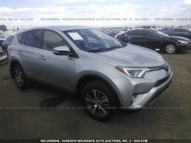 JTMWFREV2JJ183818 - 2018 TOYOTA RAV4 ADVENTURE/XLE Gümüş foto 1