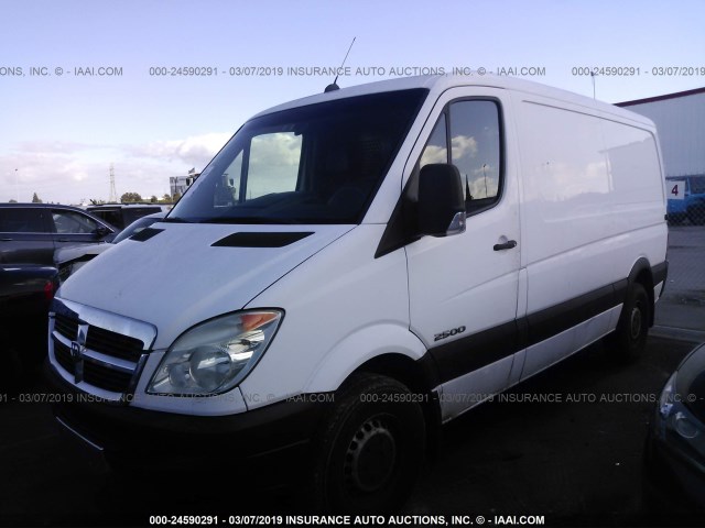 WD0PE745X85304795 - 2008 DODGE SPRINTER 2500 WHITE photo 2