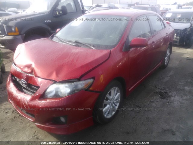 2T1BU4EE9AC421439 - 2010 TOYOTA COROLLA S/LE/XLE RED photo 2