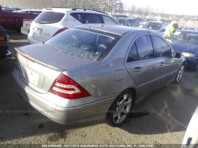 WDBRF52HX7F860936 - 2007 MERCEDES-BENZ C 230 SILVER photo 4