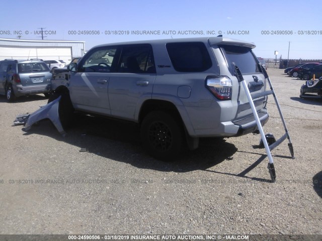 JTEBU5JR1H5421145 - 2017 TOYOTA 4RUNNER SR5 PREM/LTDL/TRAIL/TRD SILVER photo 3