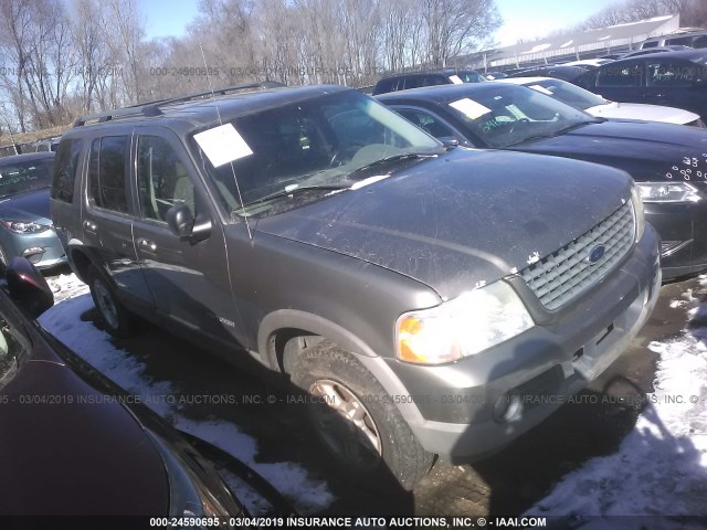 1FMZU63K02ZC82257 - 2002 FORD EXPLORER XLT GRAY photo 1