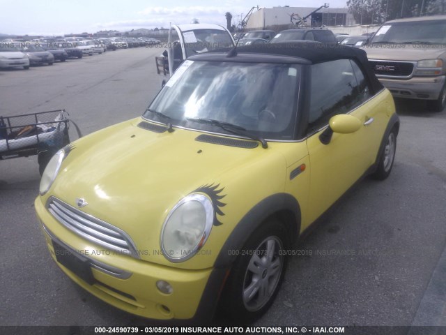 WMWRF33596TF64364 - 2006 MINI COOPER YELLOW photo 2