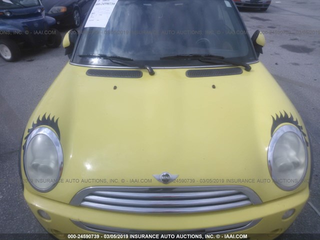 WMWRF33596TF64364 - 2006 MINI COOPER YELLOW photo 6