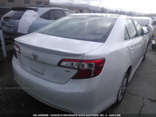 4T1BF1FK2EU811283 - 2014 TOYOTA CAMRY L/SE/LE/XLE 白色 照片 4