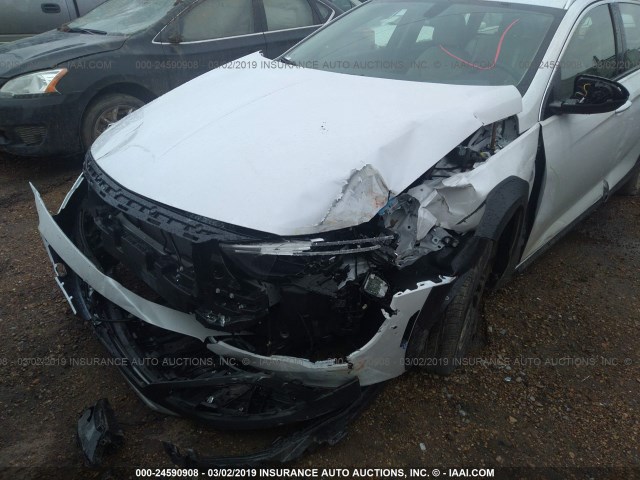 W04GV8SXXJ1158635 - 2018 BUICK REGAL TOURX ESSENCE 白色 照片 6