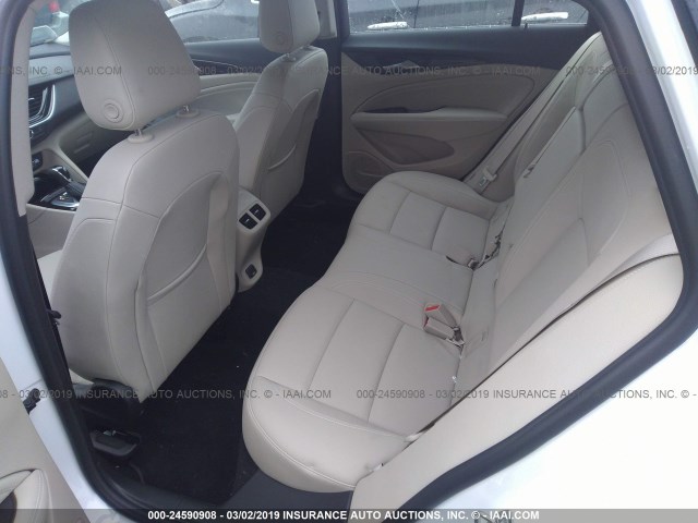 W04GV8SXXJ1158635 - 2018 BUICK REGAL TOURX ESSENCE 白色 照片 8