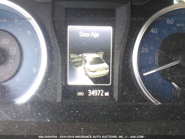 4T1BF1FK9HU772499 - 2017 TOYOTA CAMRY LE/XLE/SE/XSE WHITE photo 7