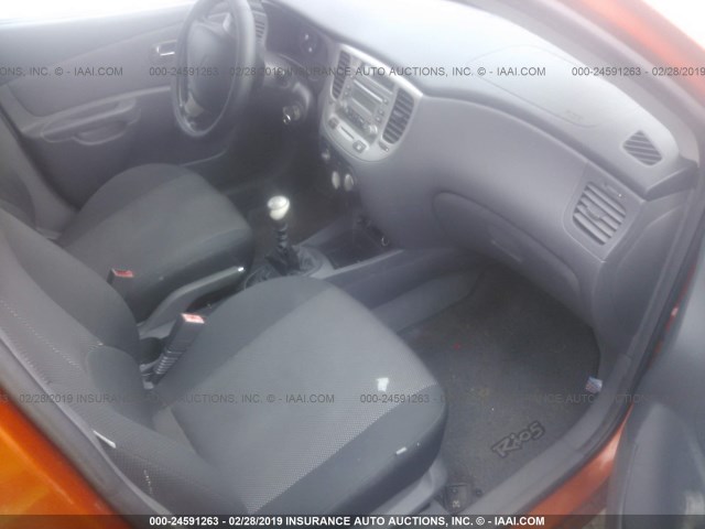 KNADE163766080720 - 2006 KIA RIO 5 ORANGE photo 5