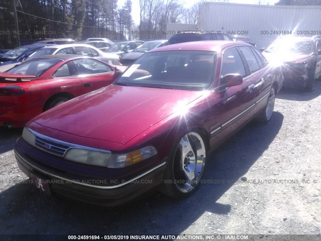 2FALP74W5RX125757 - 1994 FORD CROWN VICTORIA LX RED photo 2