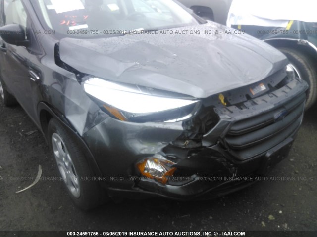 1FMCU0F77HUA23653 - 2017 FORD ESCAPE S GRAY photo 6