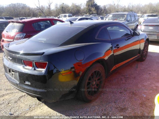 2G1FE1EV2A9220911 - 2010 CHEVROLET CAMARO LS BLACK photo 4