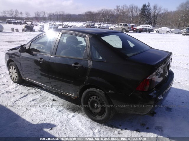 1FAFP34N85W199953 - 2005 FORD FOCUS ZX4 BLACK photo 3