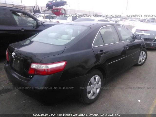 4T1BE46K37U121257 - 2007 TOYOTA CAMRY NEW GENERAT CE/LE/XLE/SE BLACK photo 4
