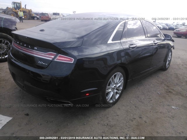 3LN6L2G93GR613155 - 2016 LINCOLN MKZ BLACK photo 4