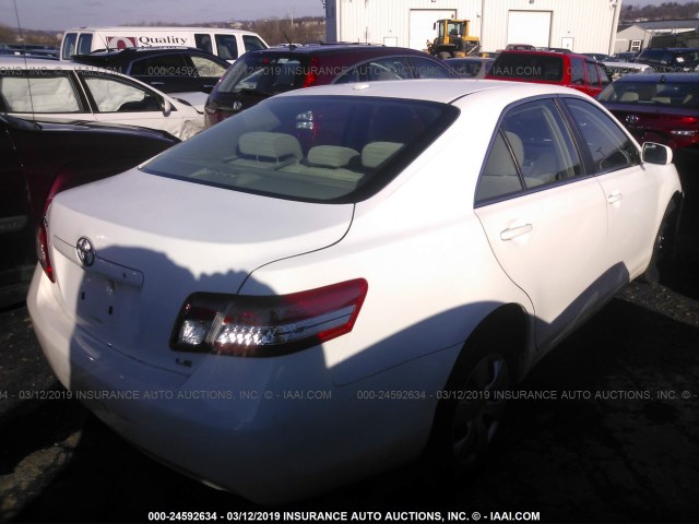 4T4BF3EK9BR215991 - 2011 TOYOTA CAMRY SE/LE/XLE 白色 照片 4