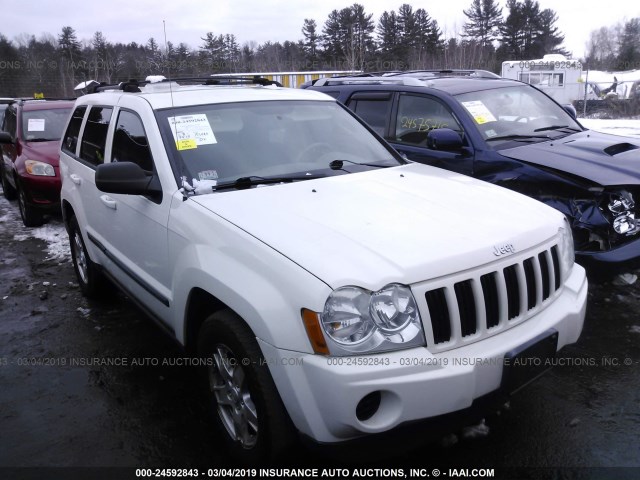 1J8GR48KX7C640784 - 2007 JEEP GRAND CHEROKEE LAREDO/COLUMBIA/FREEDOM 白色 照片 1