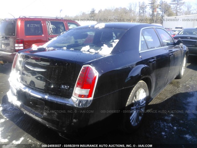 2C3CCARG9EH287985 - 2014 CHRYSLER 300 BLACK photo 4