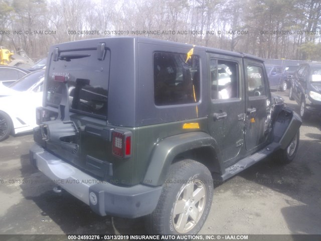 1J8GA59178L601073 - 2008 JEEP WRANGLER UNLIMITE SAHARA GREEN photo 4