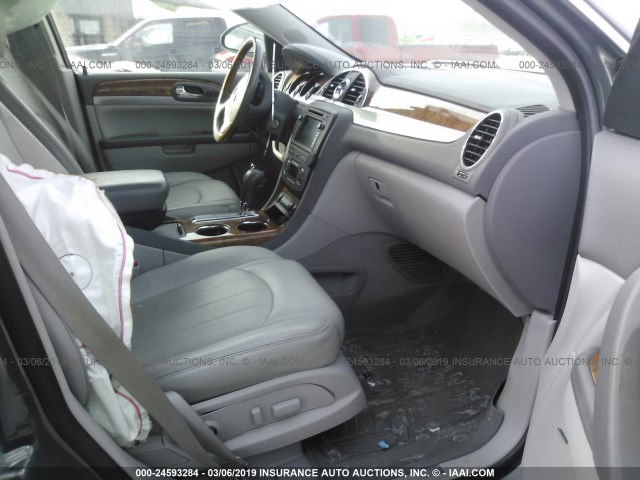 5GAKVBED6BJ352287 - 2011 BUICK ENCLAVE CXL GRAY photo 5