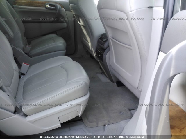 5GAKVBED6BJ352287 - 2011 BUICK ENCLAVE CXL GRAY photo 8