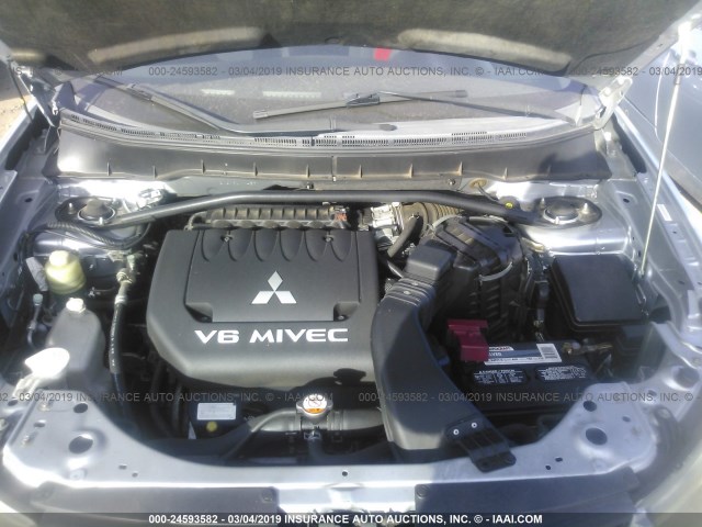 JA4MS31X97U004571 - 2007 MITSUBISHI OUTLANDER ES/LS ვერცხლისფერი ფოტო 10