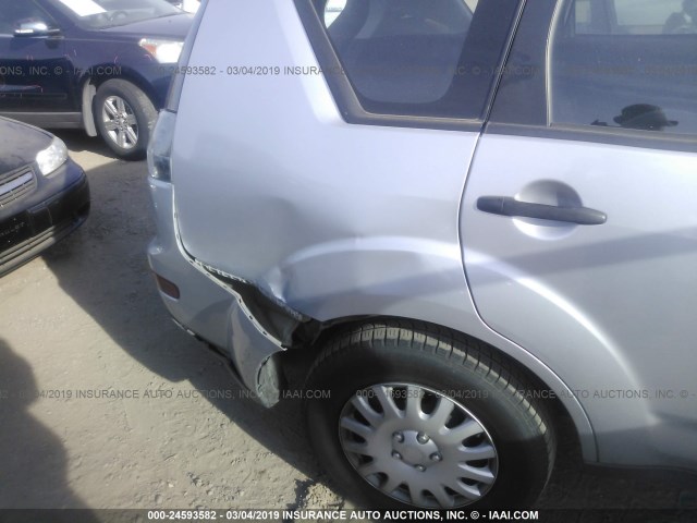 JA4MS31X97U004571 - 2007 MITSUBISHI OUTLANDER ES/LS ვერცხლისფერი ფოტო 6