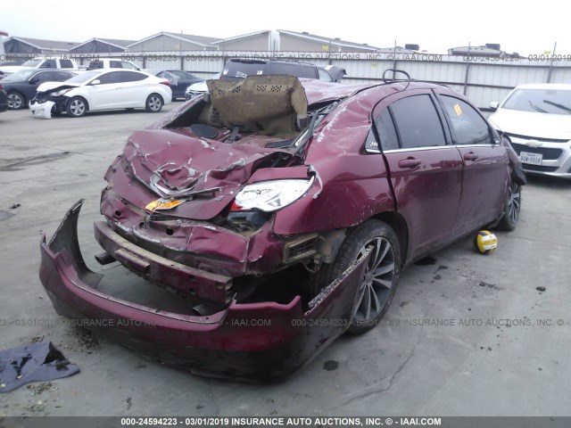 1C3CCBCG9DN573727 - 2013 CHRYSLER 200 LIMITED RED photo 4