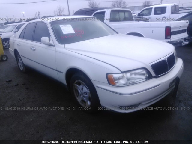 JNKBY31AXWM500824 - 1998 INFINITI Q45 T WHITE photo 1