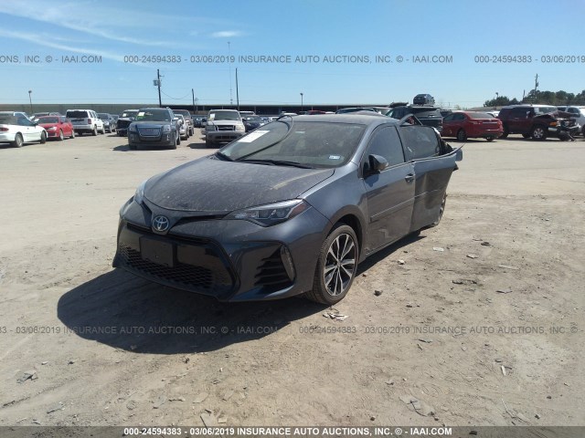 5YFBURHE7HP676402 - 2017 TOYOTA COROLLA L/LE/XLE/SE/XSE GRAY photo 2