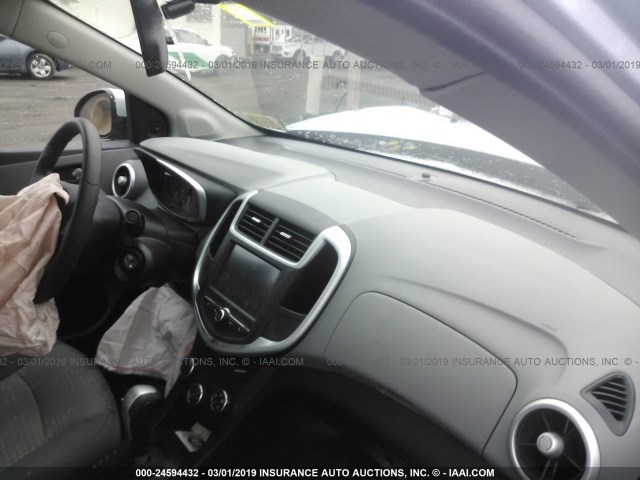 1G1JB5SG2H4160335 - 2017 CHEVROLET SONIC LS 蓝色 照片 5